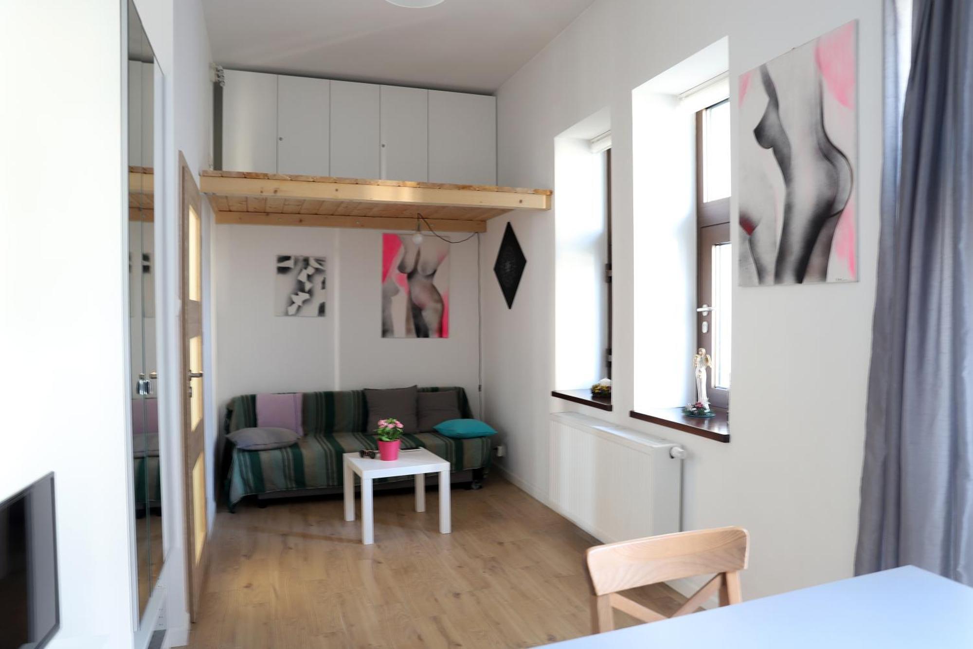 Urocze I Ciche Mieszkanie W Spokojnej Okolicy Apartment Krakau